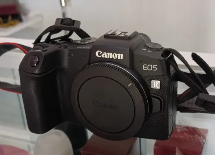 Canon RP + daptador EF