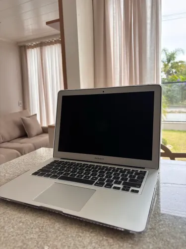 MacBook Air 13-inch - 13.3/1.8GHz/8GB/128GB