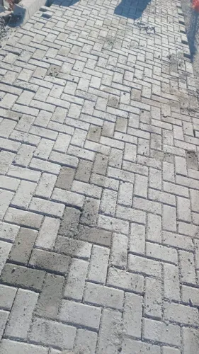 Colocação de paver faça seu orçamento serviço com qualidade e agilidade
