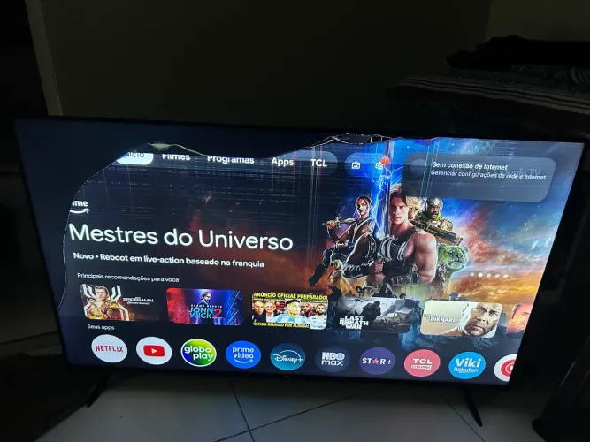 Vende-se TV TCL está com esse problema na tela.