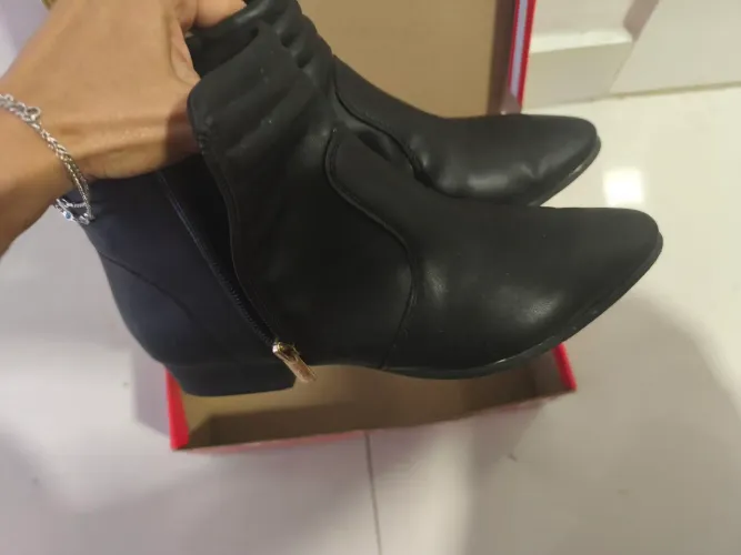 Bota cano baixo Via Uno n° 38
