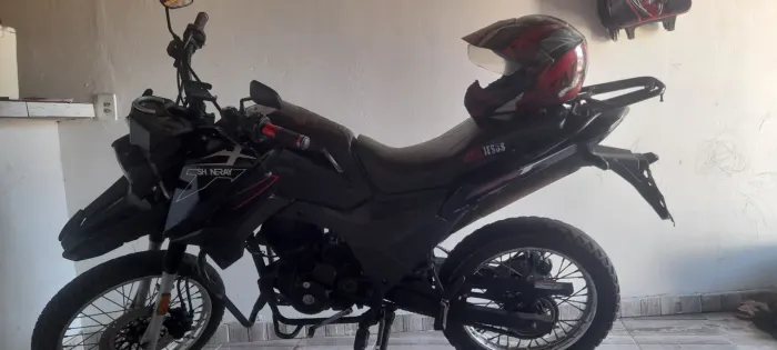 Moto . 6800