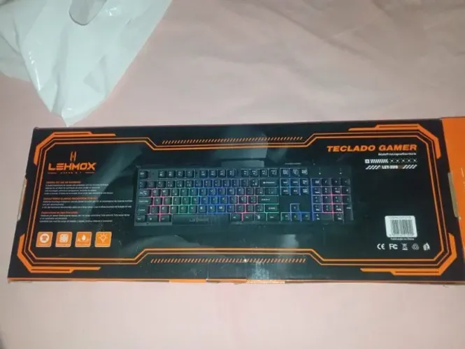 Teclado Gamer lehmox hyper gt ley 2119 RGB