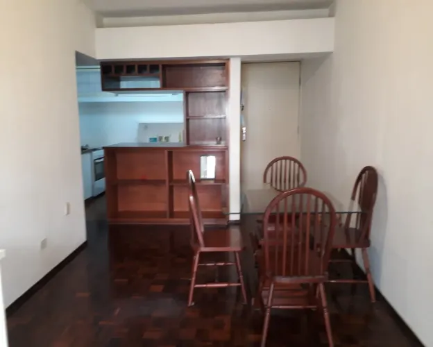 APARTAMENTO para Locação - Apto totalmente mobiliado, sala, 1 dormitorio, cozinha american