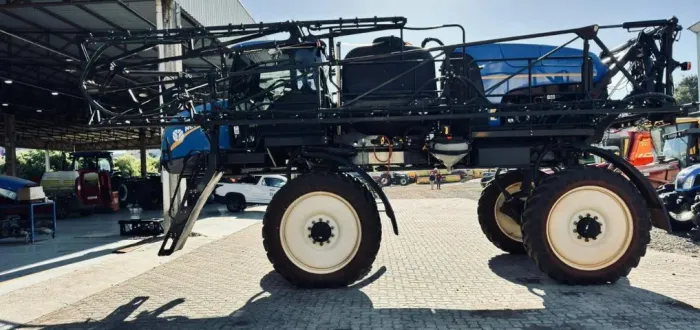 Pulverizador New Holland SP2500