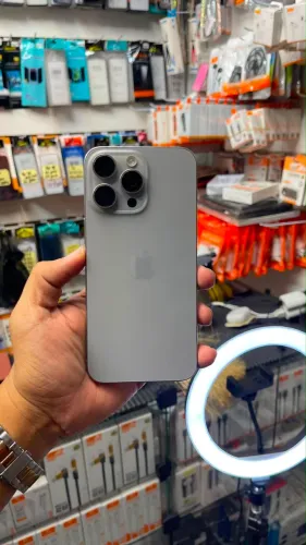 iPhone 15 pro MAX 256 gb