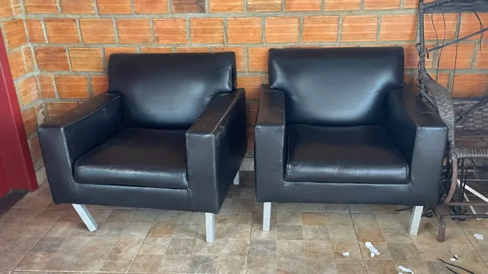 Vende-se poltronas 