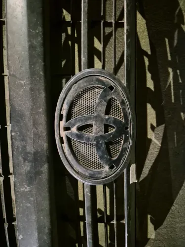 Grade Hilux
