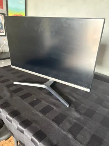 Monitor Samsung 28"