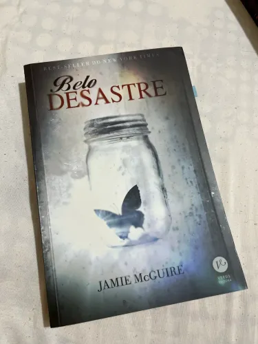 Vende-se livro - Belo desastre