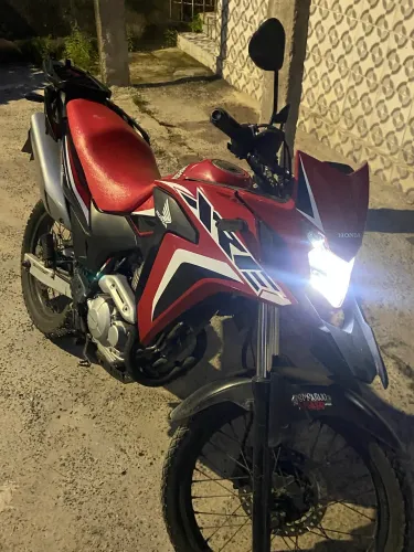 Xre 300 2012
