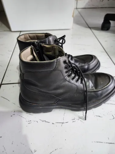 Bota Fascar de Couro Preto