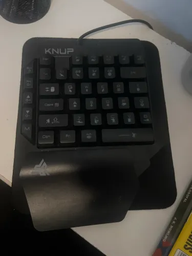 Vendo teclado de mobiliador no preço
