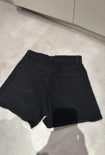 Short jeans Zara
