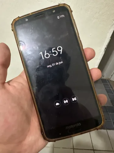 Moto G6 Plus