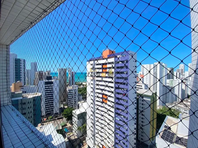 Apartamento 2 Quartos com Vista Mar em Boa Viagem