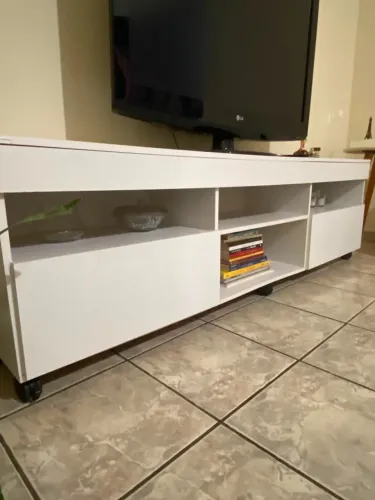 Rack branco para TV até 65" - Excelente Conservação