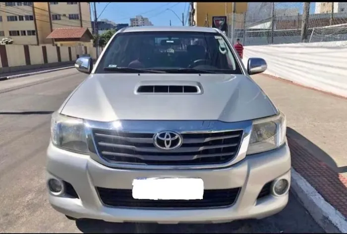 Toyota Hilux CD SRV D4-d 4X4 3.0 TDI Diesel AUT 2012