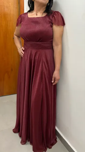 Vestido de festa marsala / bordo