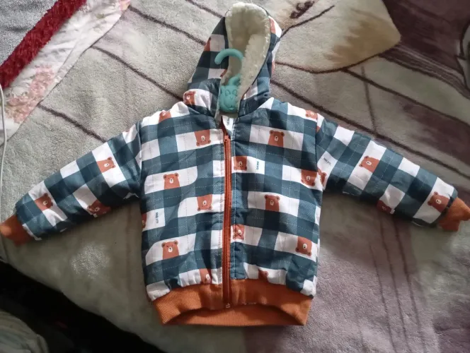 Casaco de menino de 3 a 6 meses