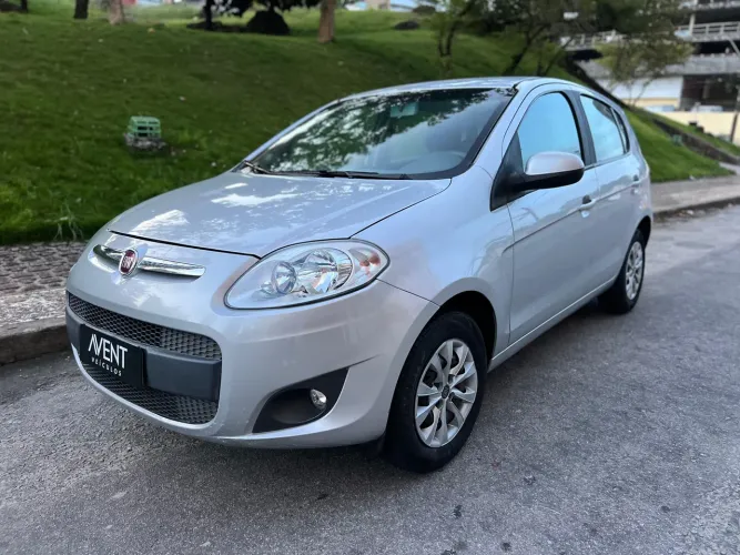 Fiat Palio Attractive 1.0 EVO Fire Flex 8V 5P 2014