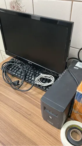 Vendo monitor LG e estabilizador Intelbras