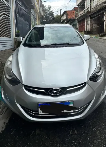 Hyundai Elantra GLS 2.0 16V Flex Aut. 2014