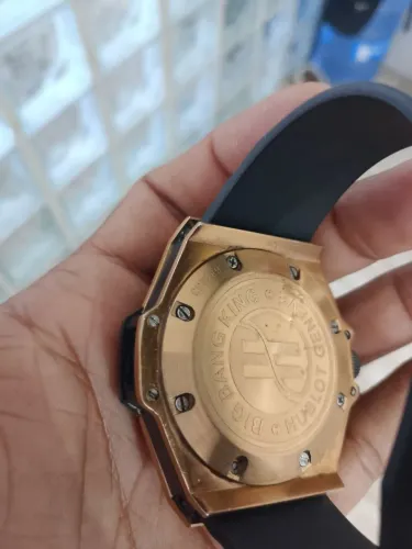 Vendo relógio hublot -big bang king