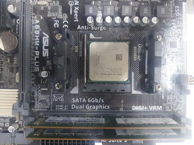 Kit AMD ASUS A68HM-PLUS + A4-6300 + 4GB DDR3