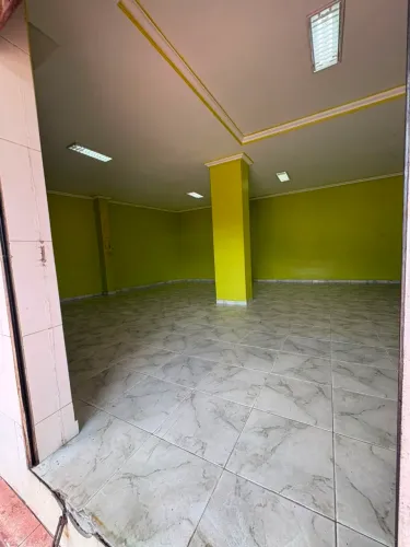 ALUGA-SE PONTO COMERCIAL 