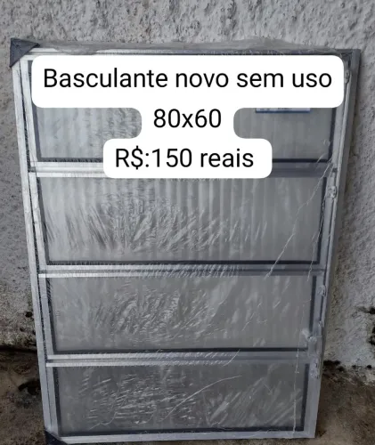 Basculante 80x60 de alumínio R$:150 reais