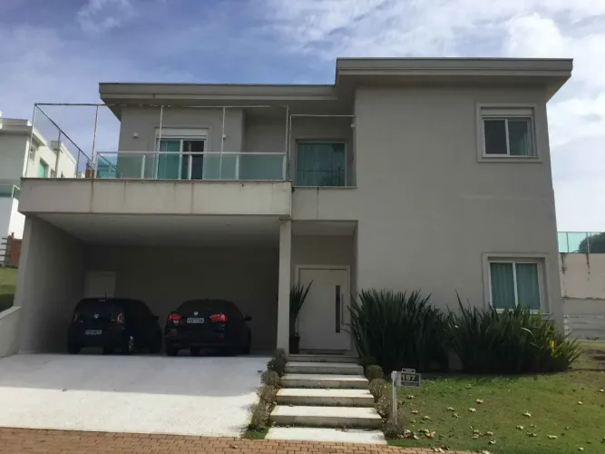 Belissima casa a venda no Gênesis 1 em Alphaville