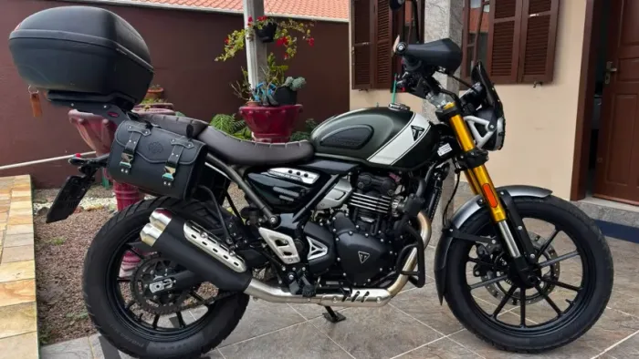 TRIUMPH SCRAMBLER 400 X 2025 - 3.500KMS ÚNICO DONO! EQUIPADA IMPECÁVEL.