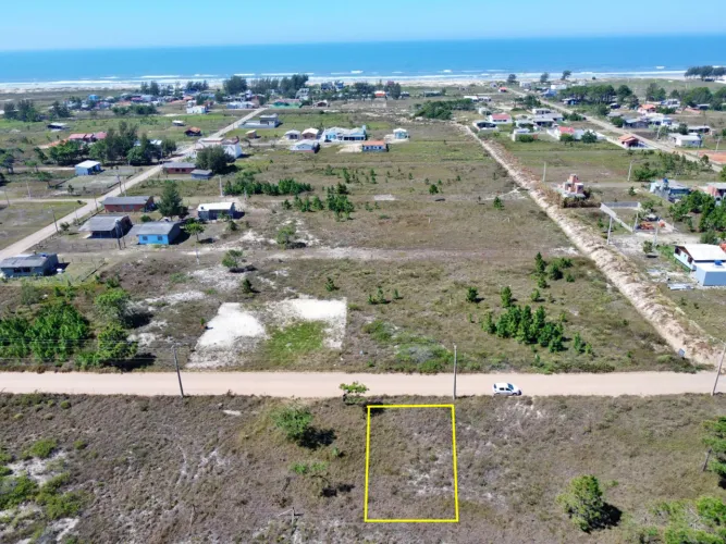 Terreno Comercial Frente Av. Interpraias e Frente Mar na Praia Valverde