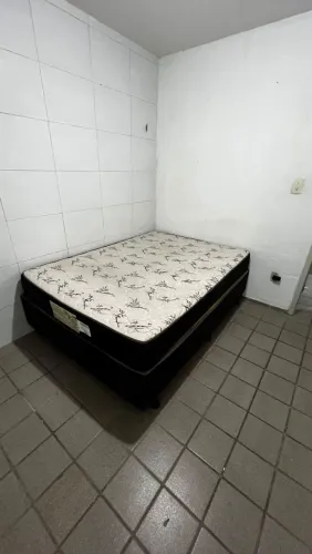 Cama box casal 1,38 x1,88 colchão de molas separado do Box