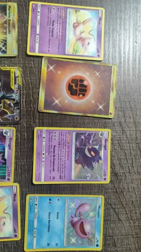Lote com 8 Cartas Pokémons