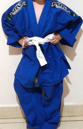 Kimono jiu-jitsu infantil