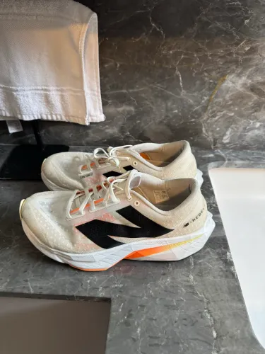 Tenis corrida New balance