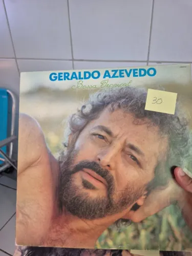 LP Geraldo Azevedo - Bossa Tropical (1989) C/ Encarte - Excelente Estado