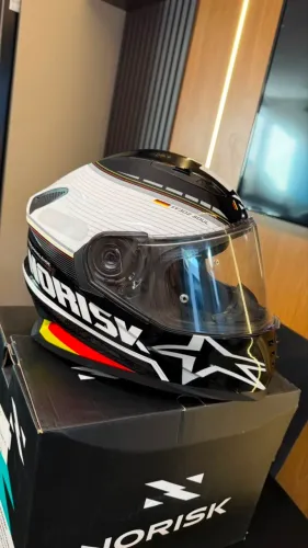 Capacete Norisk apenas 1 mês de uso