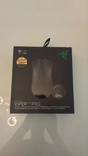 Mouse Razer Viper V4 Pro Preto