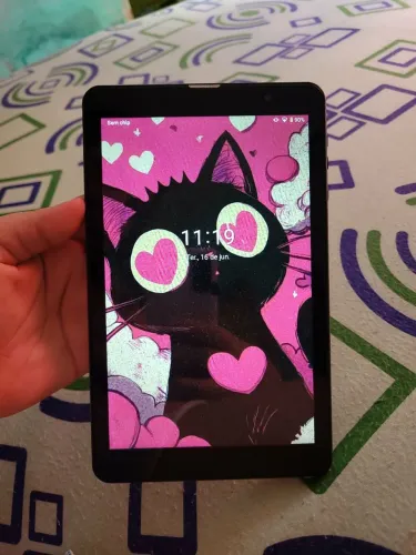 Vendo ou troco Tablet seminovo