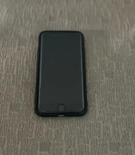 Aparelho IPhone SE 128GB