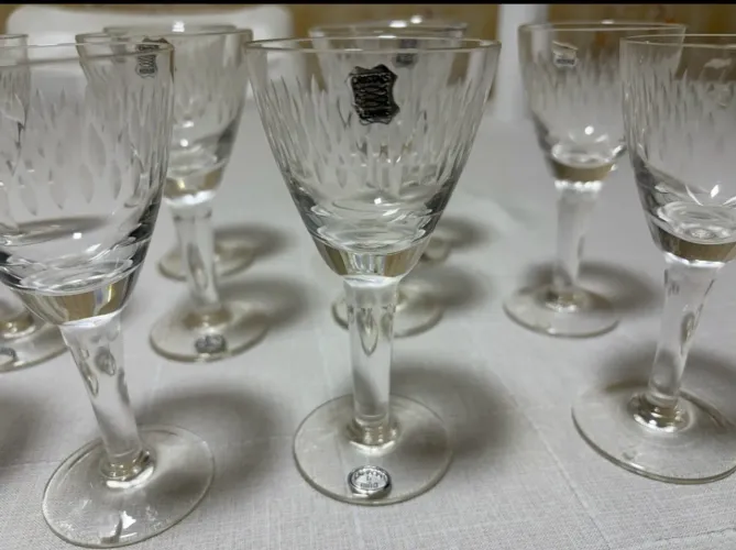 Conjunto de Taças em Cristal Hering com Relevo (10 unidades)