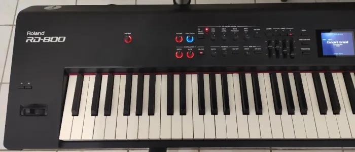 Piano Digital - Roland RD800
