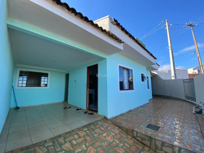 CASA À VENDA NO JARDIM UIRAPURU EM APUCARANA.