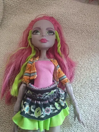 Boneca monster high