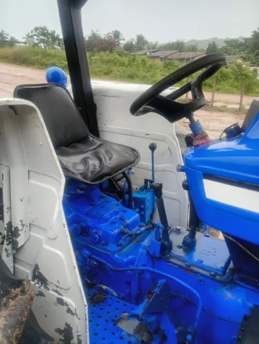 Trator Ford 6600 
