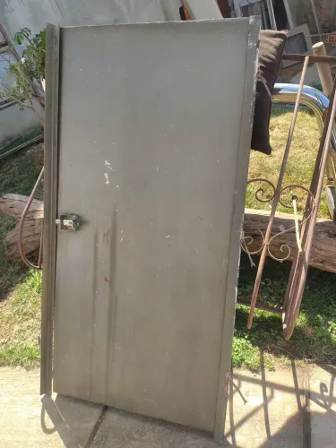 Portão canil alçapão corredor
