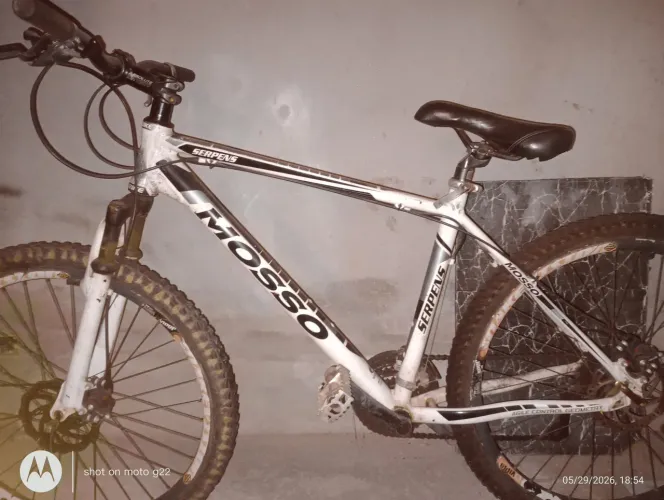 Bicicleta Mosso aro 26 em perfeitas condições.